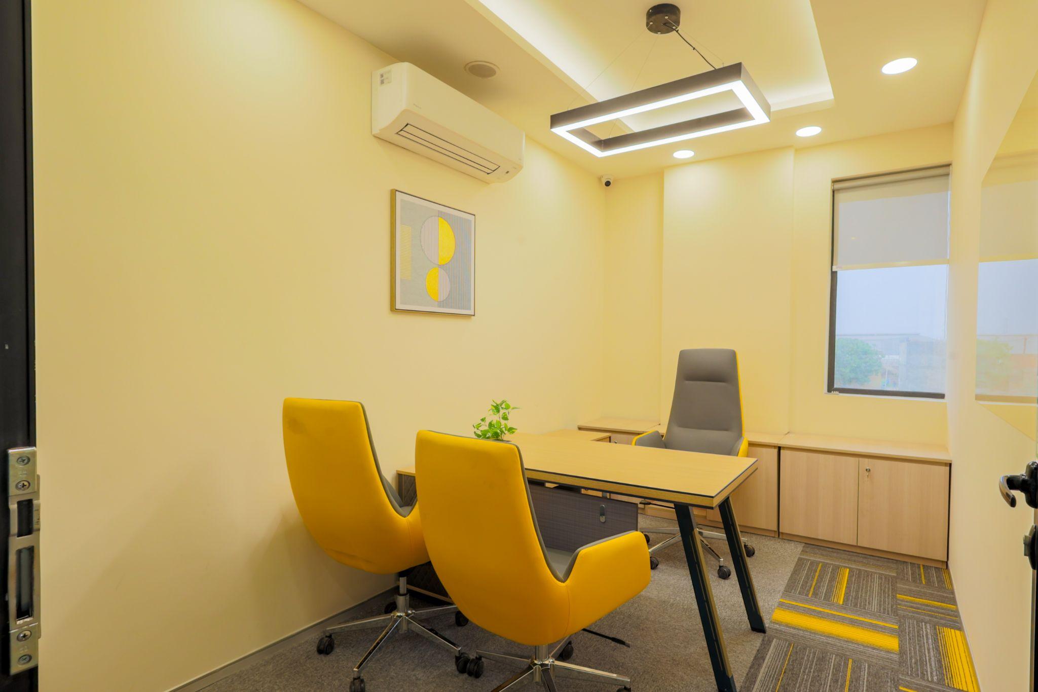Compact meeting room